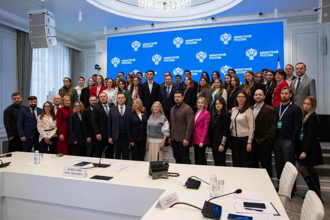 �������� ������ ����������� � ������������ ��������� ����� �������� � ������